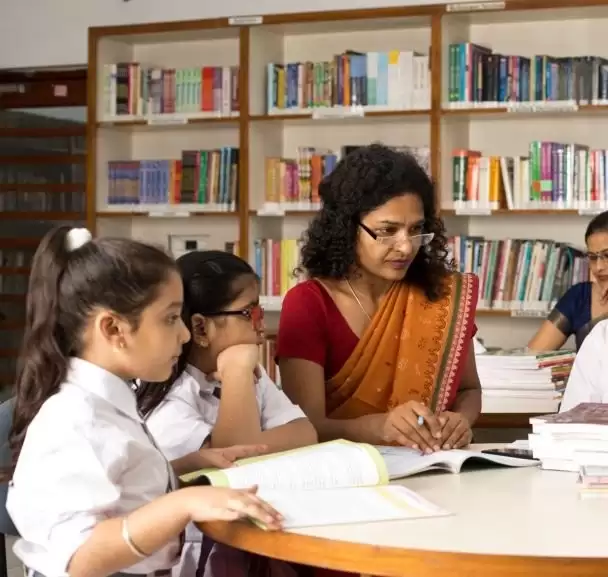SCHOOL FACULTIES